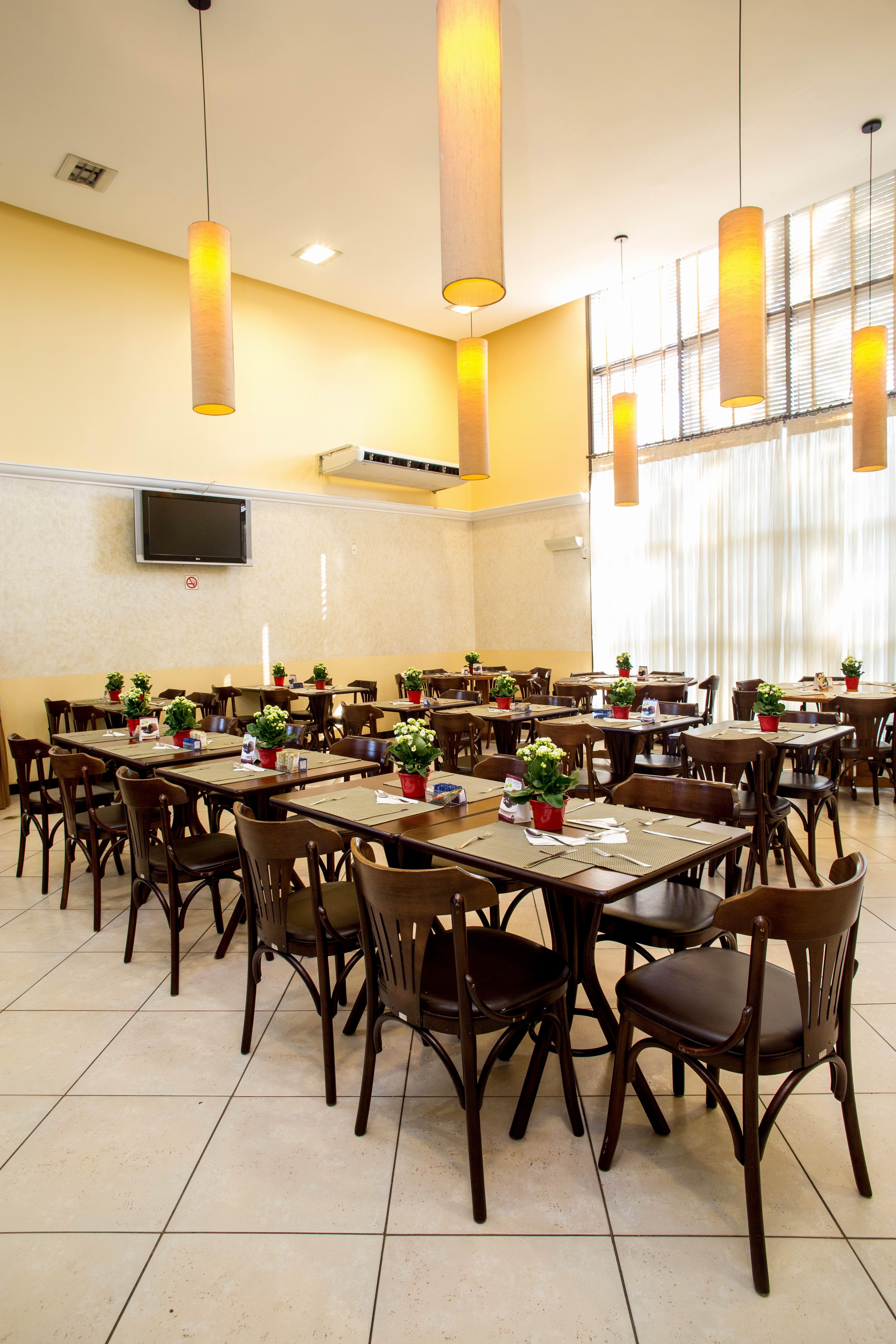 Hotel Golden Park Campinas Viracopos By Nacional Inn Exterior photo