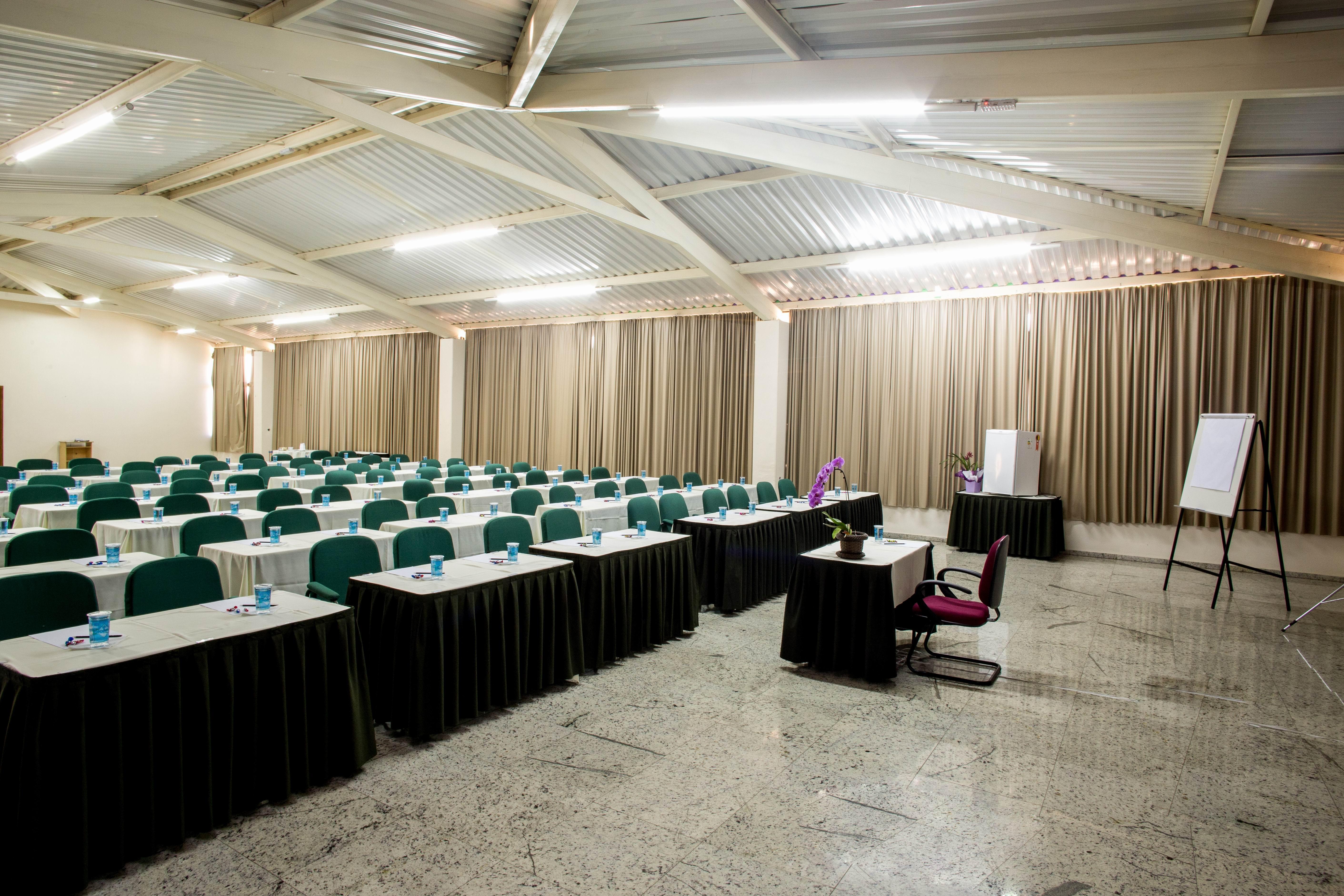 Hotel Golden Park Campinas Viracopos By Nacional Inn Exterior photo