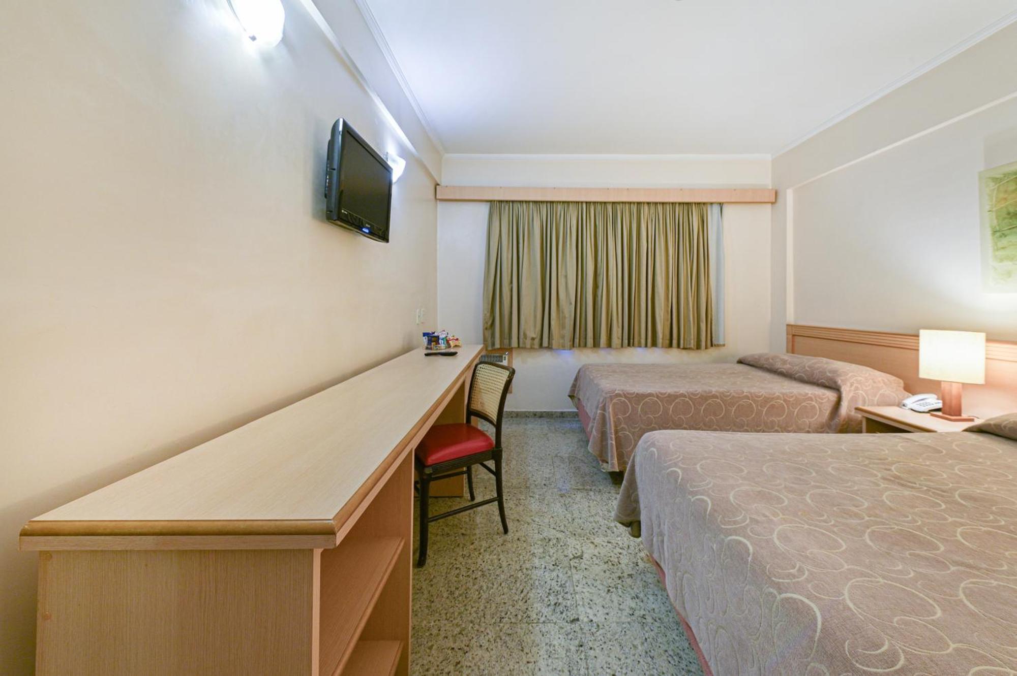 Hotel Golden Park Campinas Viracopos By Nacional Inn Exterior photo